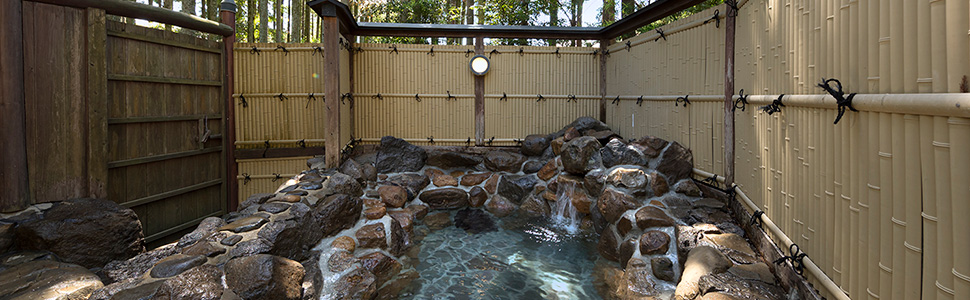 OGoogle in-door view/Open-air bath of Suigetsu